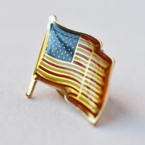 American flag pin, 90s vintage collectible pin, fast ship from USA